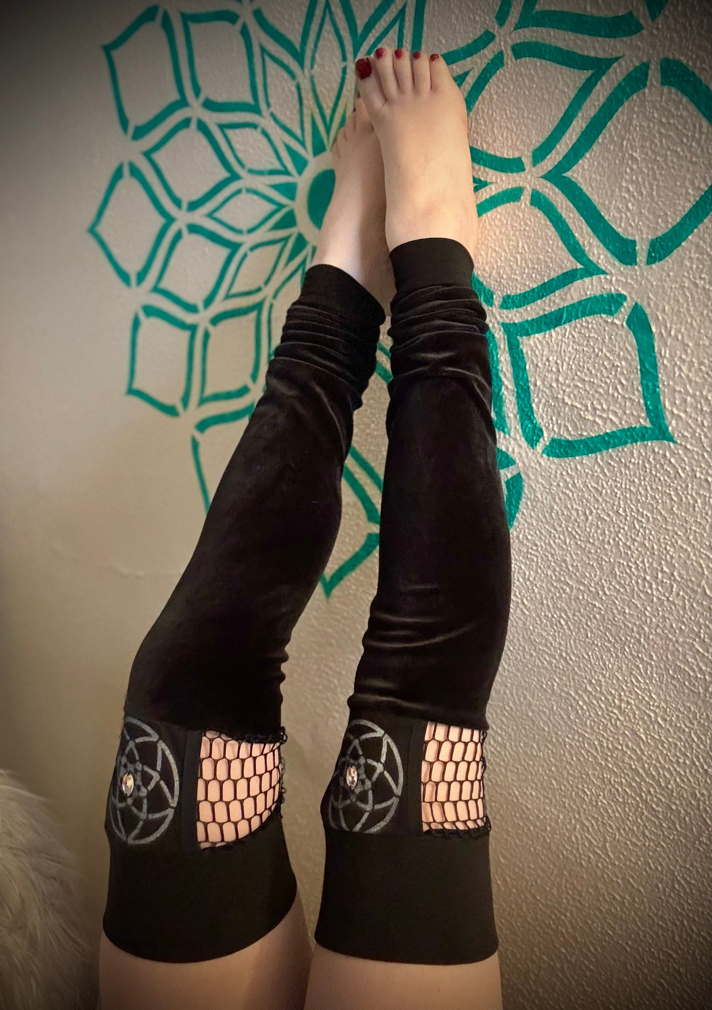 Bamboo Velour Fish Net Leg Warmers